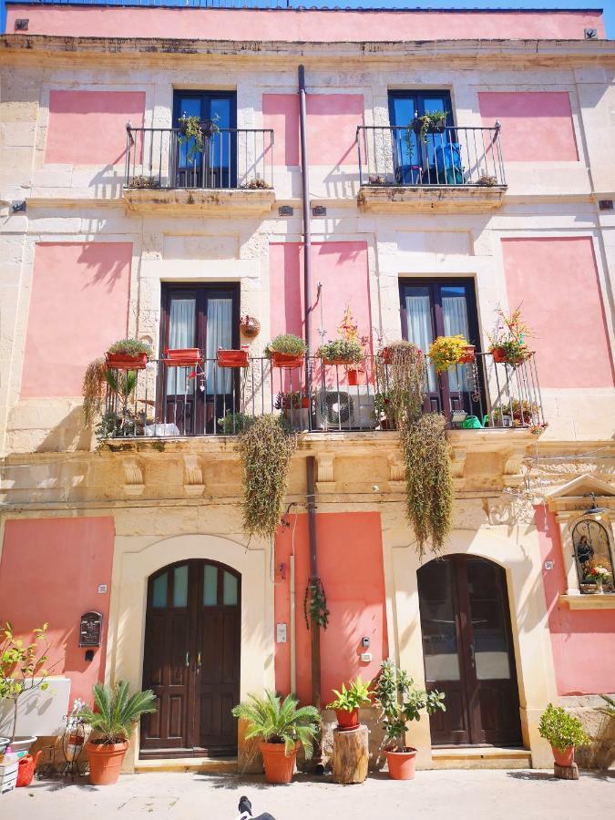 Family Apt By Dimore In Sicily 锡拉库扎 外观 照片